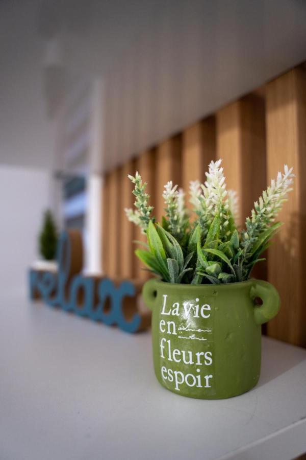 Ema Lux - Zgrada Panorama Apartment Soko Banja Ngoại thất bức ảnh