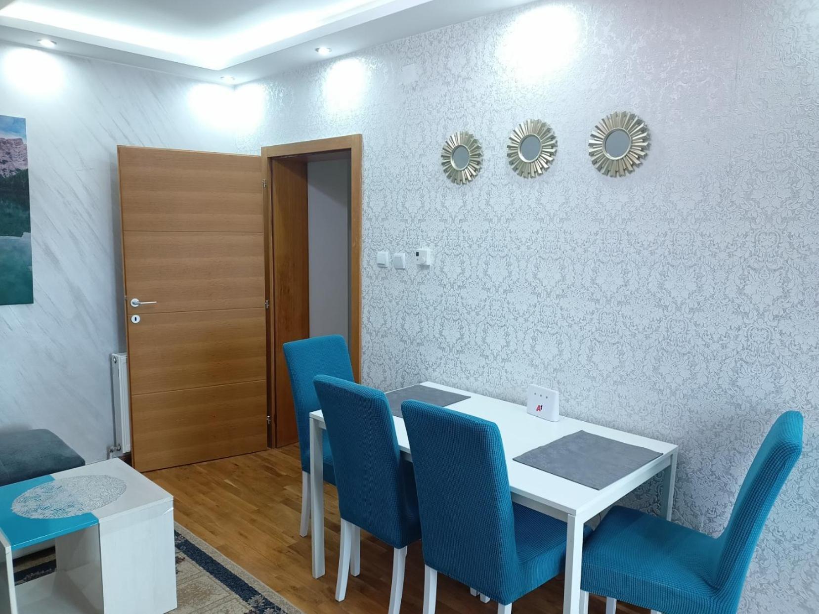 Ema Lux - Zgrada Panorama Apartment Soko Banja Ngoại thất bức ảnh