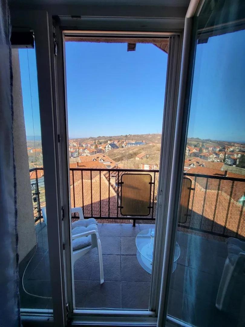 Ema Lux - Zgrada Panorama Apartment Soko Banja Ngoại thất bức ảnh